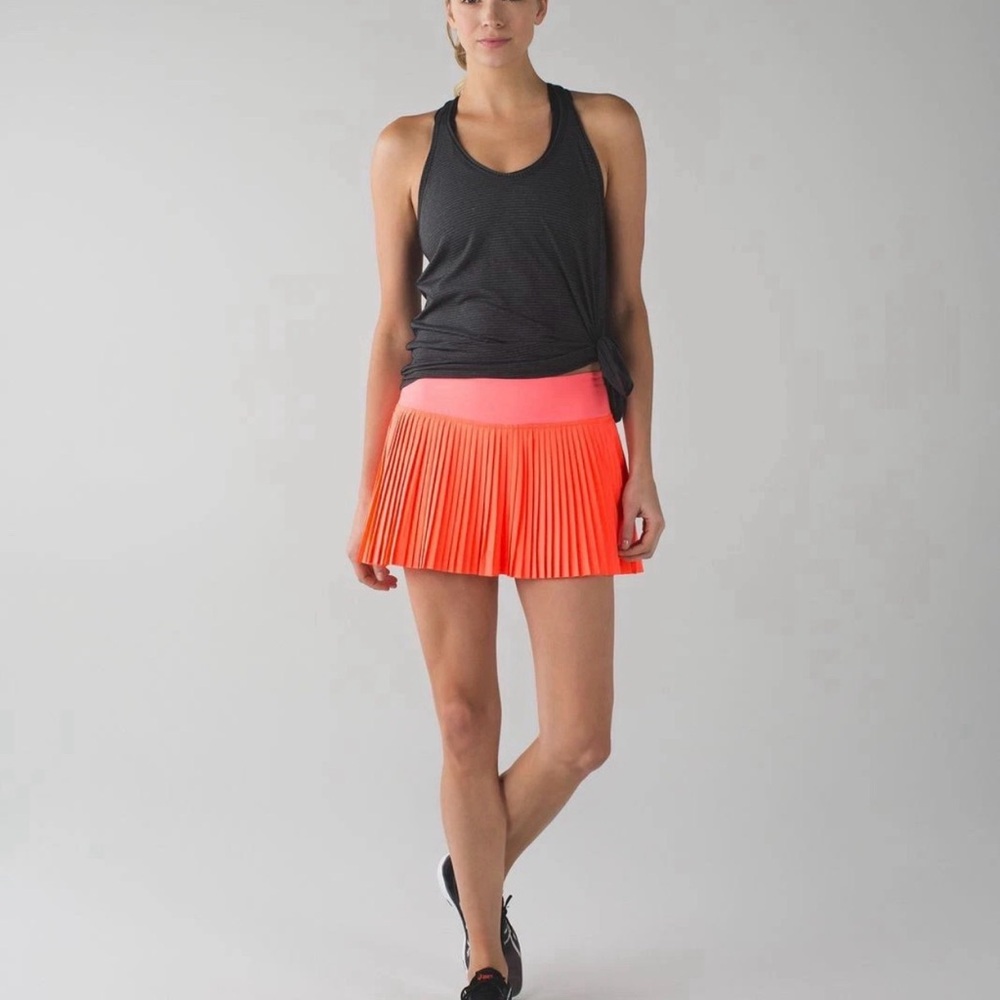 Women’s Lululemon Pleat To Street Skirt II Grapefruit Pink Size 6